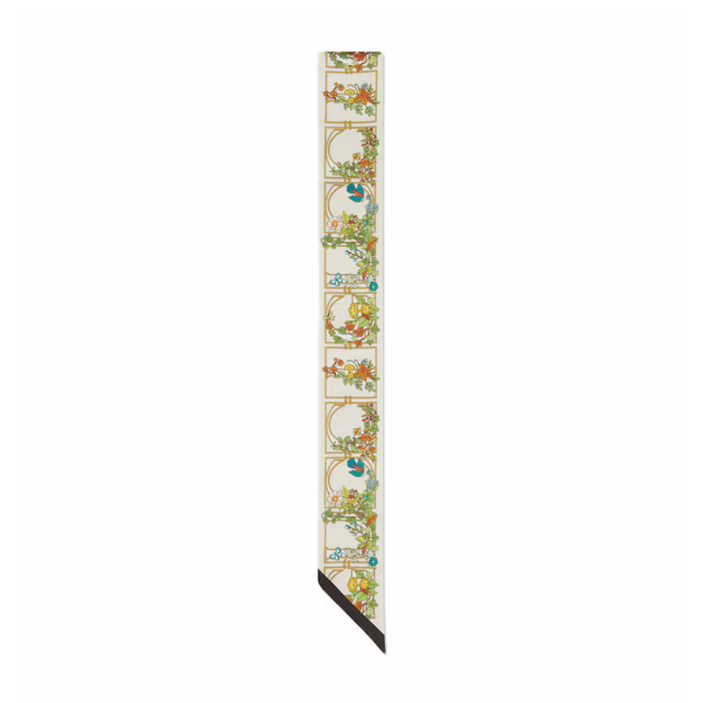 Gucci Animal and floral print silk neck bow