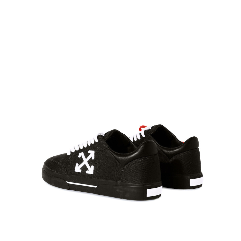 Off-White™️ black/white canvas vulcanized