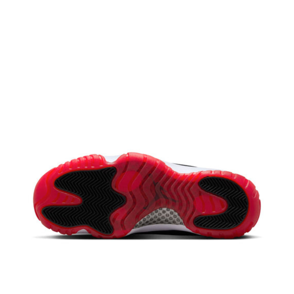 Air Jordan (WMNS) Air Jordan 11 'Bred Velvet'